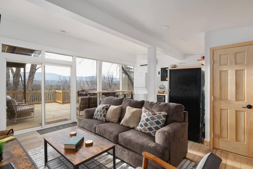 Lazy Lake 3Br Cabin W/ Mtn Views + Hot Tub +Wi-Fi 卢雷 外观 照片
