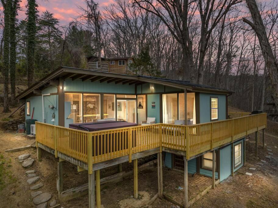 Lazy Lake 3Br Cabin W/ Mtn Views + Hot Tub +Wi-Fi 卢雷 外观 照片