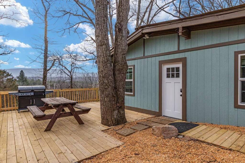 Lazy Lake 3Br Cabin W/ Mtn Views + Hot Tub +Wi-Fi 卢雷 外观 照片