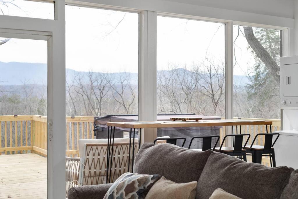 Lazy Lake 3Br Cabin W/ Mtn Views + Hot Tub +Wi-Fi 卢雷 外观 照片