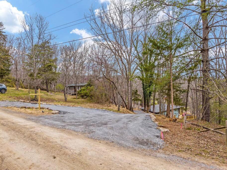 Lazy Lake 3Br Cabin W/ Mtn Views + Hot Tub +Wi-Fi 卢雷 外观 照片